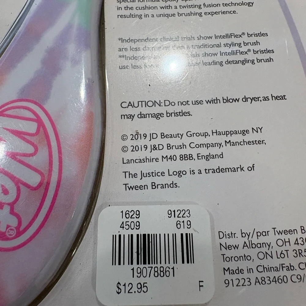 Wet Rainbow Detangler Brush
